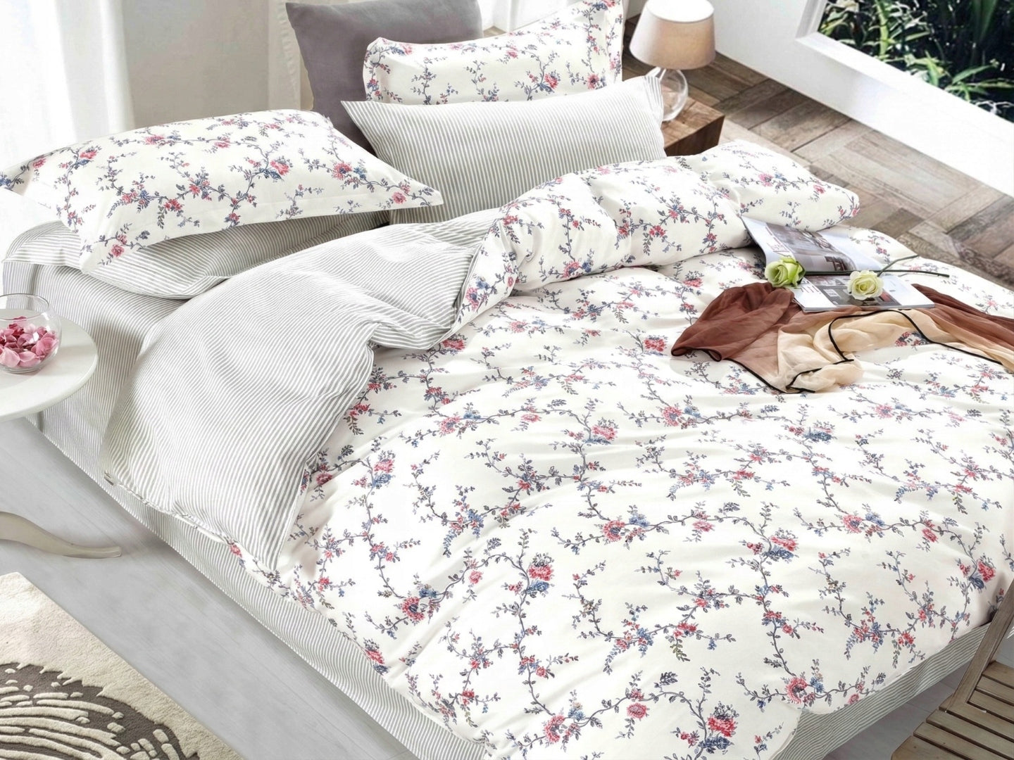 Komplet Pościeli Bawełnianej Dwustronnej 3-częściowej Kwiaty Paski