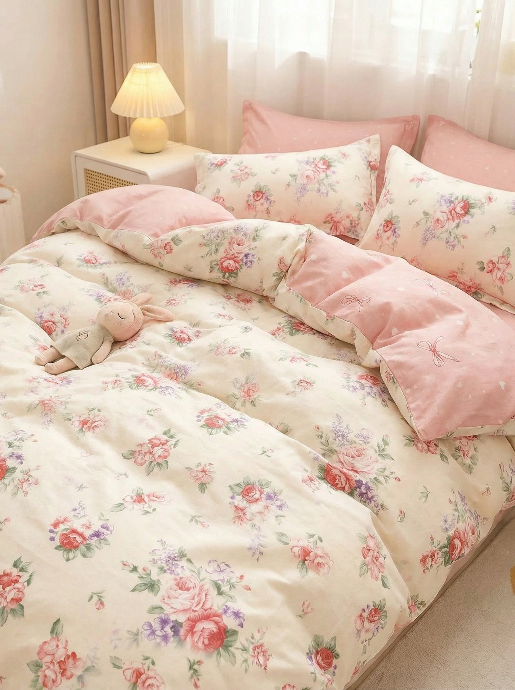 Komplet Pościeli Bawełnianej Dwustronnej 3-częściowej w Kokardki Kwiaty